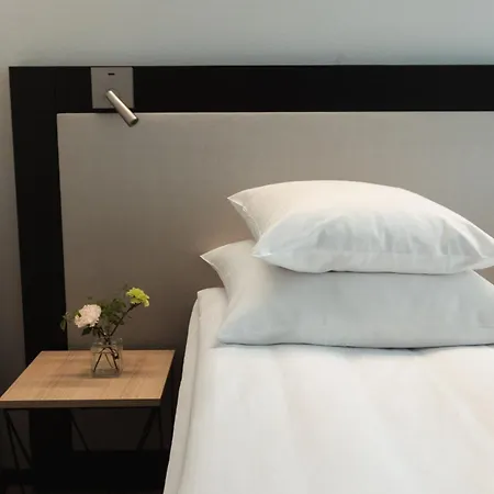 Hotel Jugend 4*