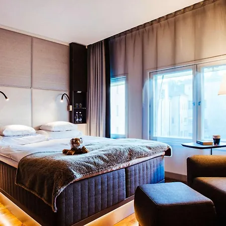 Jugend Hotel 4*